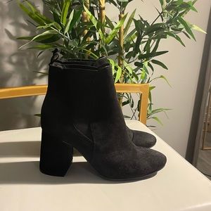 Black Seude Booties